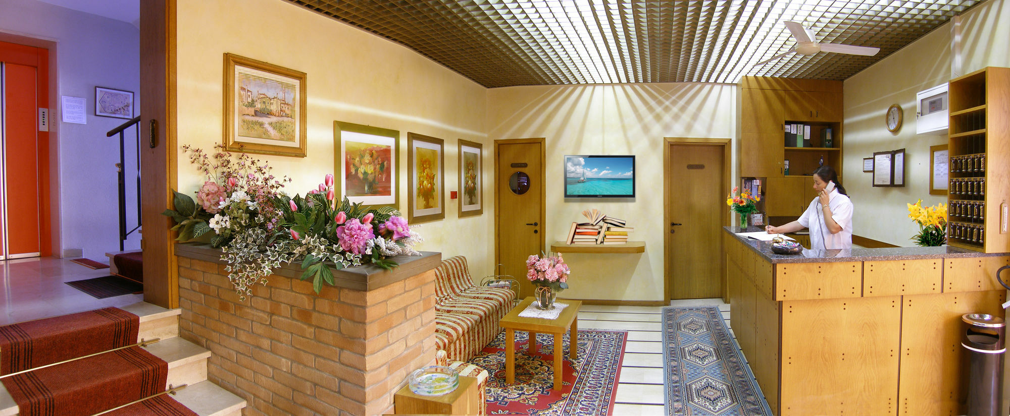 Hotel Bellaria Лидо-ди-Езоло Экстерьер фото
